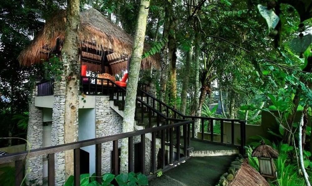 Puri Lotus Hotel Ubud Buitenkant foto