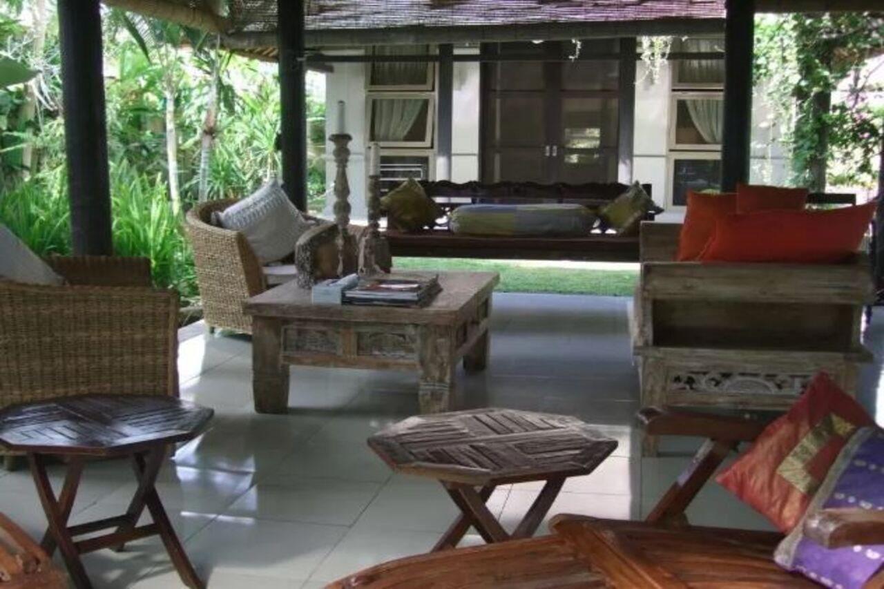 Puri Lotus Hotel Ubud Buitenkant foto