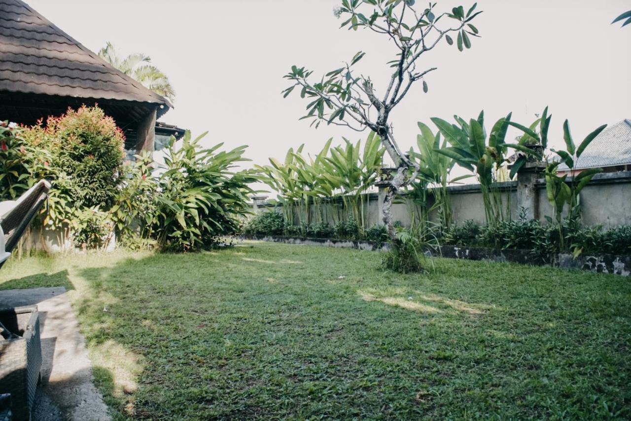 Puri Lotus Hotel Ubud Buitenkant foto